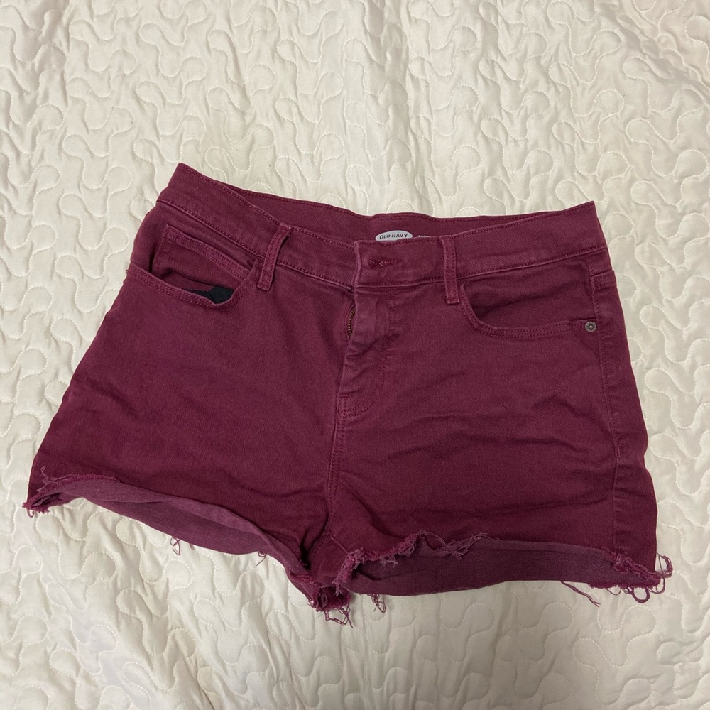 Maroon distressed old navy shorts